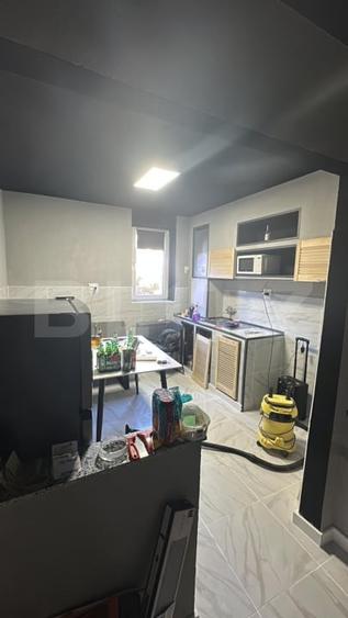 Apartament cu 4 camere semidecomandat, mobilat în Cloșca