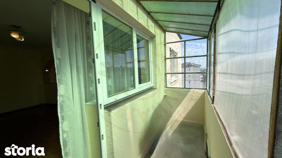 Vanzare Apartament 3 camere Etaj IV, MV1 - Str. Crinului 3 - Carei - 17