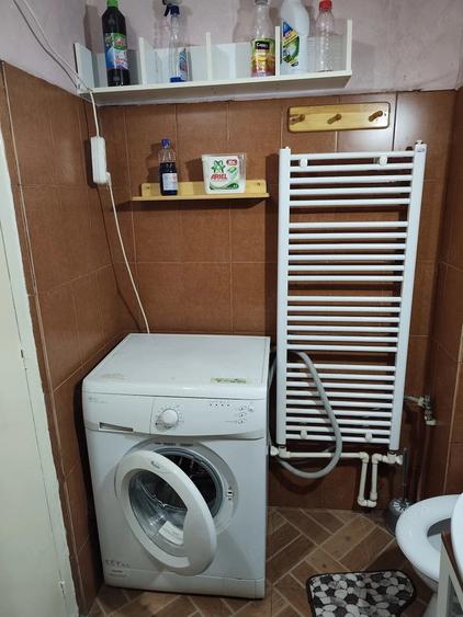 Garsonieră decomandată în Petros