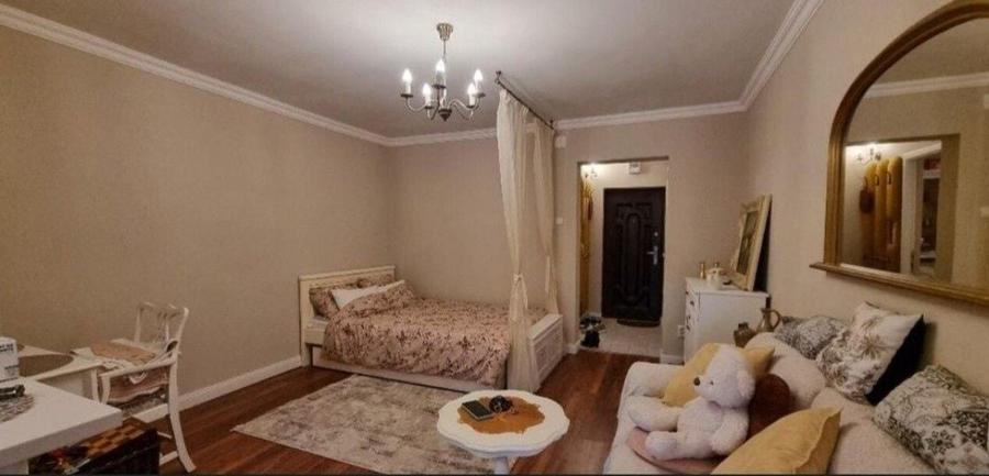 Garsonieră decomandată în Burdea
