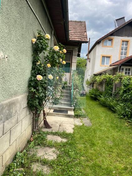 Casă individuală cu 5 camere semidecomandat cu Teren 1372 Mp în Turcheș