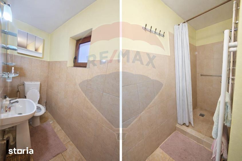 Casă cu 5 camere cu Teren 1497 Mp în Sarasău