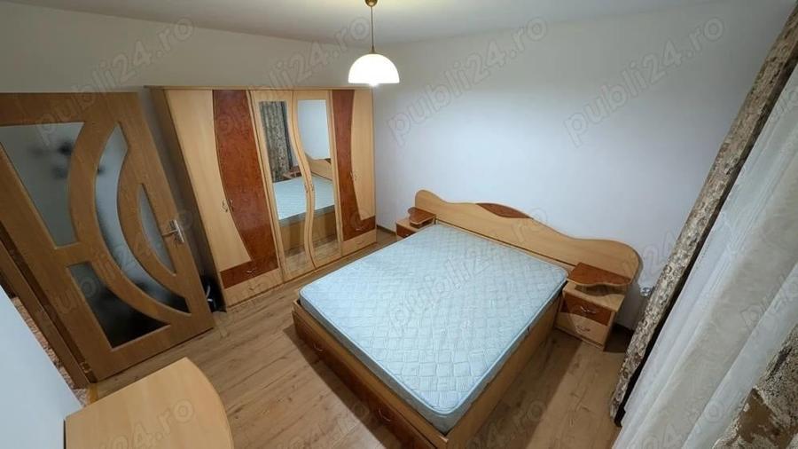 Apartament cu 3 camere decomandat, mobilat în Dristor