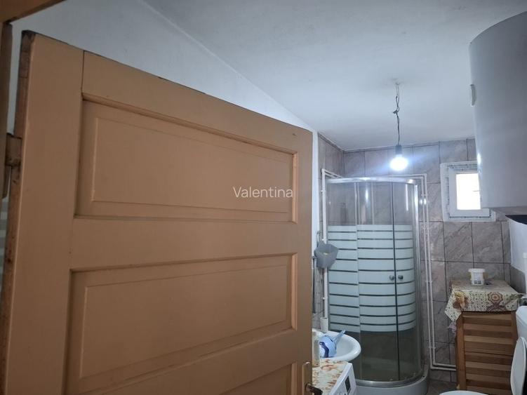 Casa locuibila de vanzare