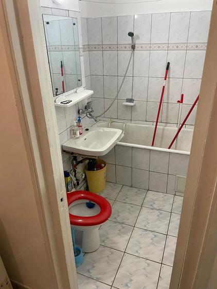 Garsonieră decomandată în Dorobanți