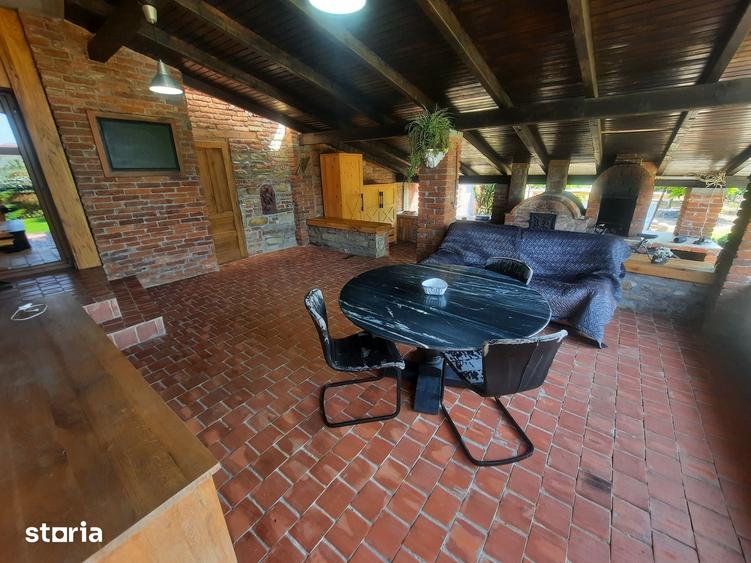 Casă cu 4 camere cu Teren 550 Mp în Mărtinești