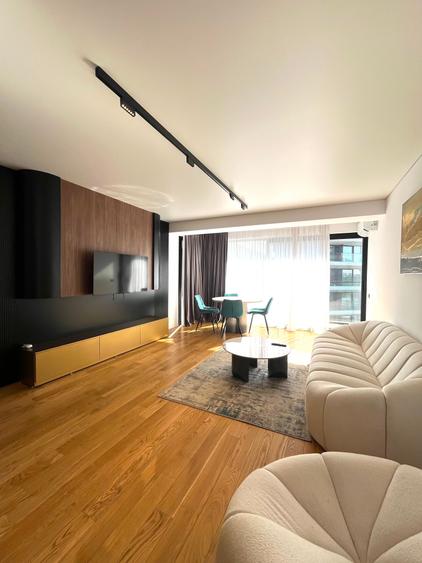 "Yachting" Lifestyle in the Heart of the Capital: Luxury Furnished 2-Rooms - 10