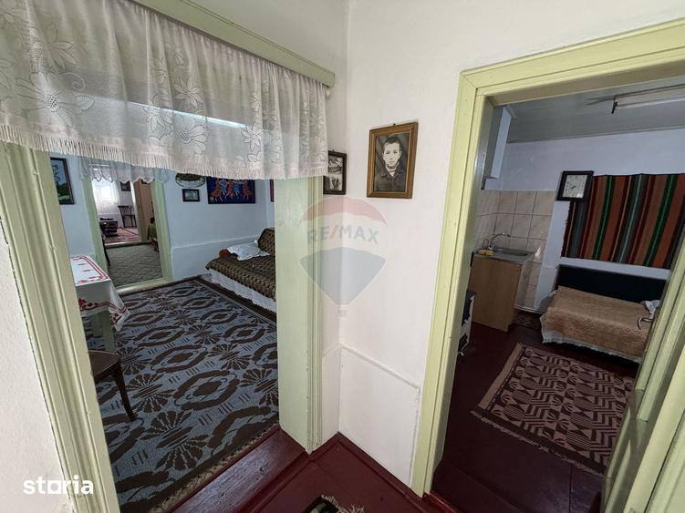 Casă cu 3 camere cu Teren 1459 Mp în Nănești