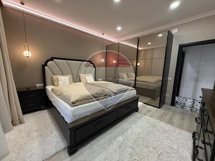 Casă individuală cu 3 camere cu Teren 550 Mp în Central