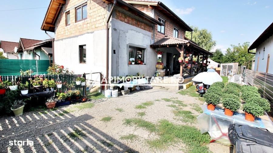 Casă cu 4 camere în 7 Noiembrie