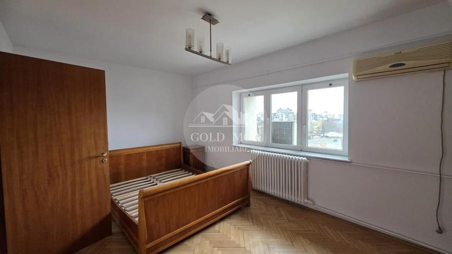 Apartament cu 4 camere circular, mobilat în Matei Voievod