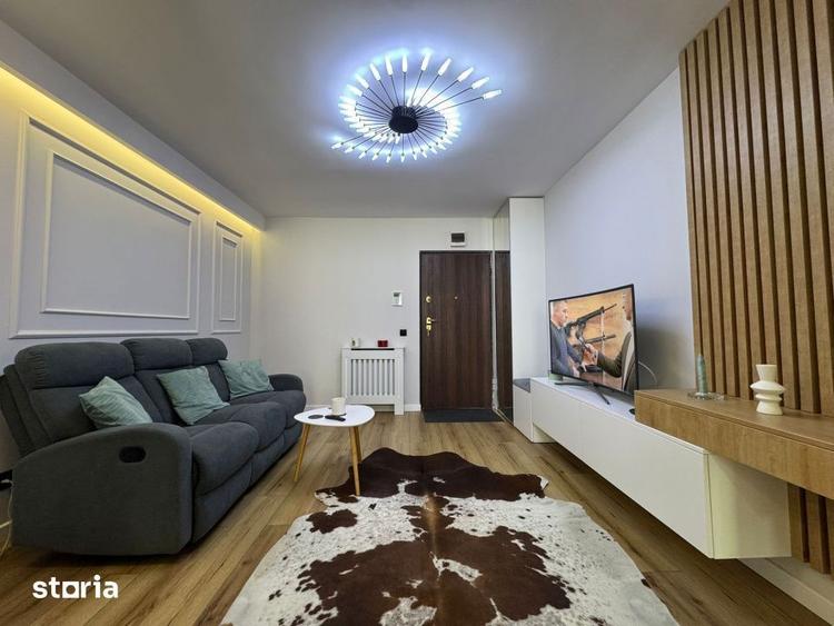 Apartament cu 3 camere semidecomandat, mobilat în Gruia