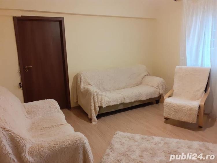 Apartament cu 3 camere decomandat în Bolintin-Vale