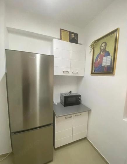 Apartament cu 2 camere decomandat în Militari