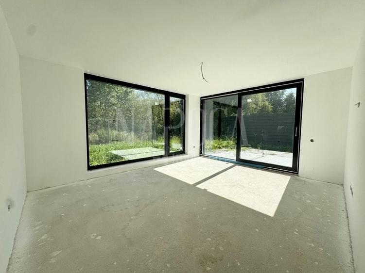 Duplex cu 5 camere cu Canalizare în Mănăștur