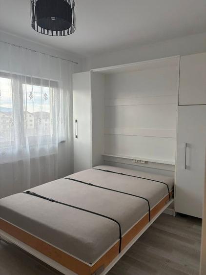 Apartament cu 2 camere decomandat în Sânpetru