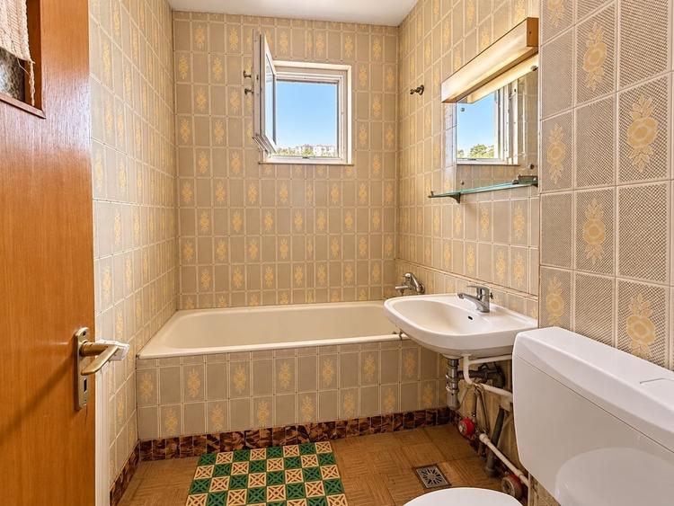 Apartament cu 3 camere circular în Drumul Taberei