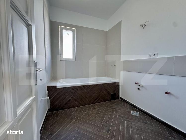 Casă cu 4 camere în Corunca