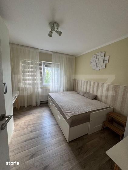 Apartament cu 3 camere semidecomandat în Girocului