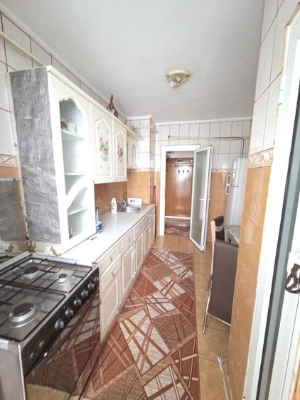 Apartament cu 2 camere decomandat în Mazepa 2