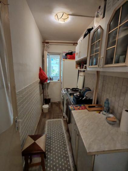 Garsonieră decomandată în Metalurgie