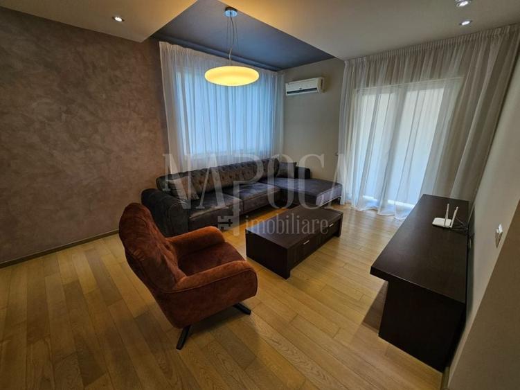 Casă individuală cu 6 camere cu Canalizare în Gruia