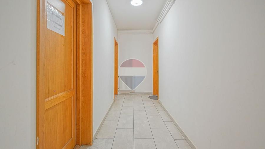 Spațiu comercial, de 70 mp, în Vlahuță