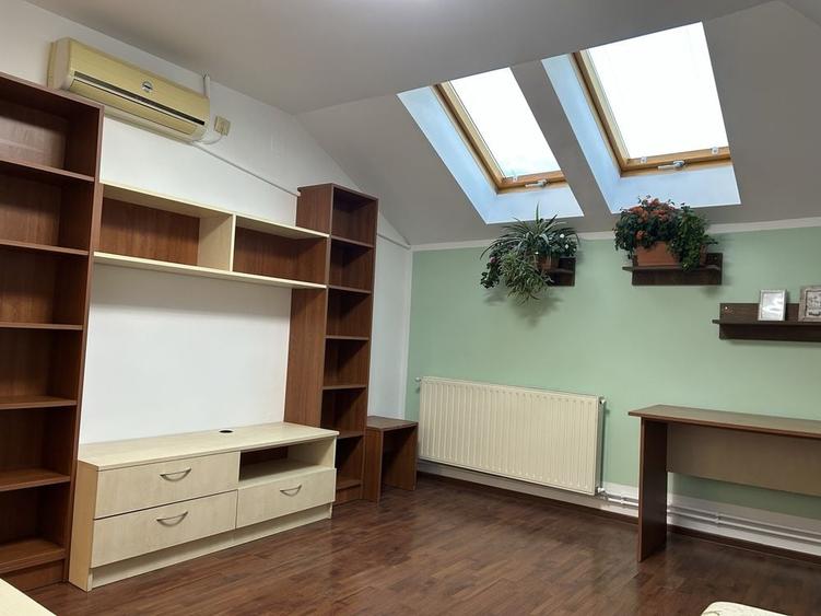 Apartament cu 2 camere în Rogerius