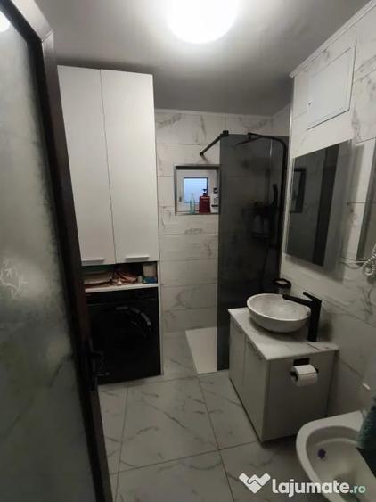Casă cu 3 camere în Central