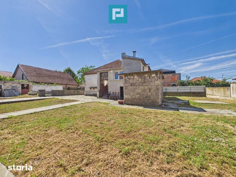 Casă cu 4 camere cu Teren 634 Mp în Bujac