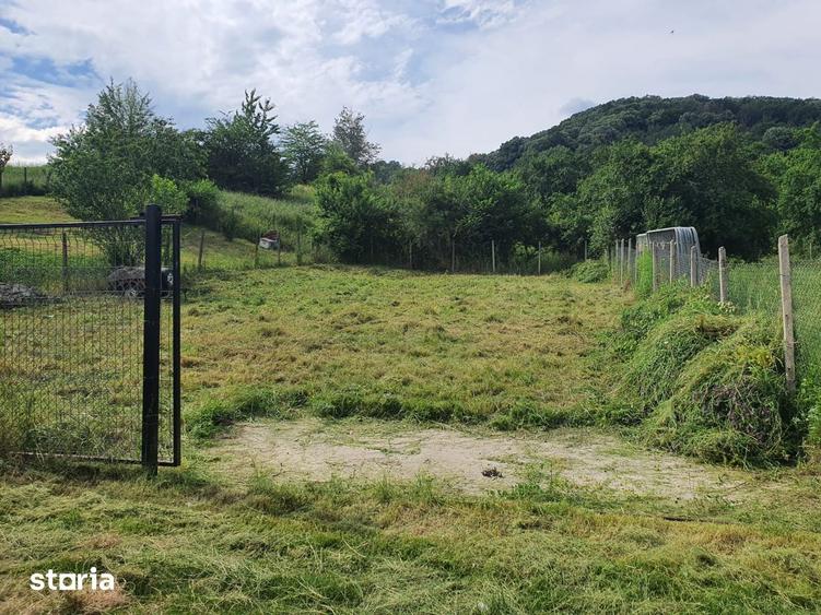 Teren in Troianu 428 mp, utilita?i la poarta, la 5 minute de centru - 12