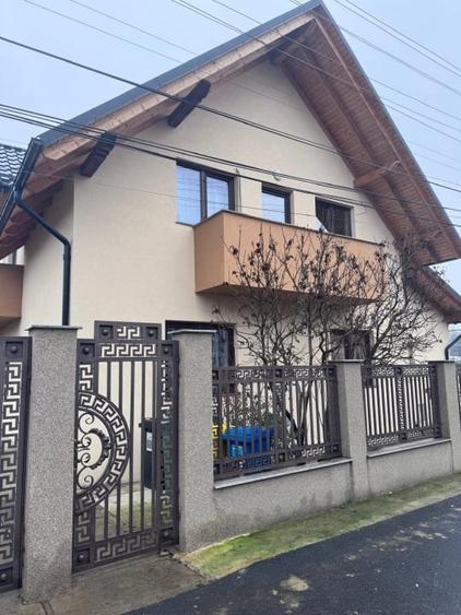Casa individuala, teren 400mp, Radauti - 1