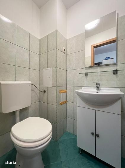 Apartament cu 3 camere decomandat în Ghiroda