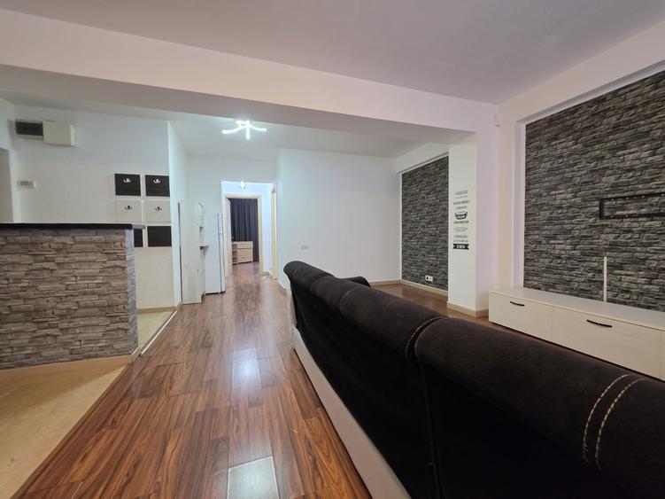 Apartament cu 2 camere semidecomandat în Tomis Nord