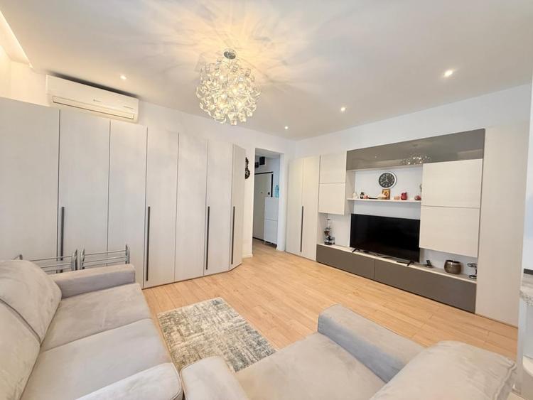 Apartament cu 2 camere, mobilat în Eminescu