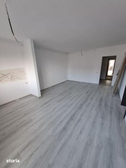 Apartament cu 2 camere în Tractorul