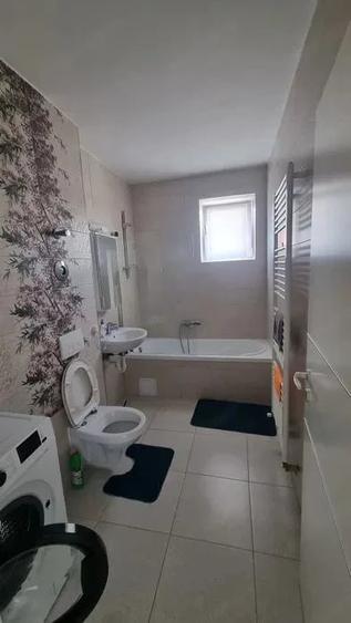 Apartament cu 2 camere decomandat în Mihai Viteazul