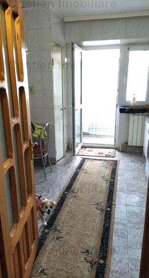 Apartament cu 2 camere decomandat în Obor
