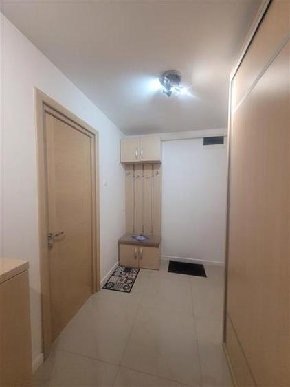 Apartament cu 2 camere decomandat în Republica