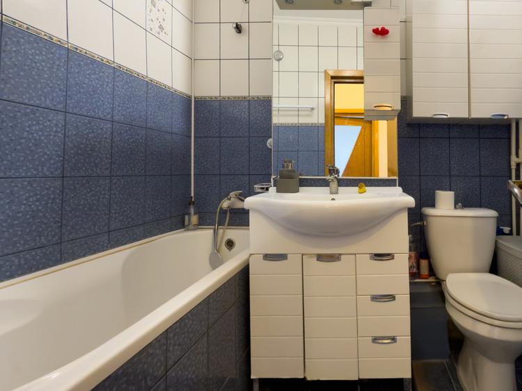 Apartament cu 4 camere decomandat în Gara