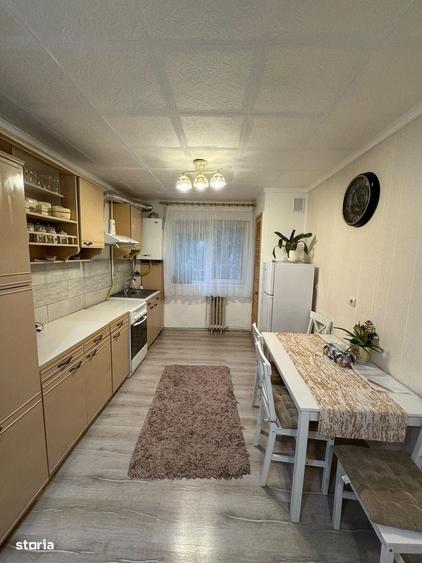 Apartament 3 camere - Decebal - etaj 1 - 1