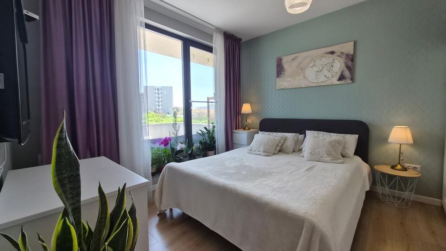 Apartament cu 2 camere decomandat în Exterior Est