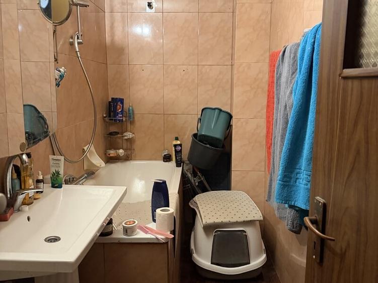 Apartament cu 2 camere decomandat în Dristor
