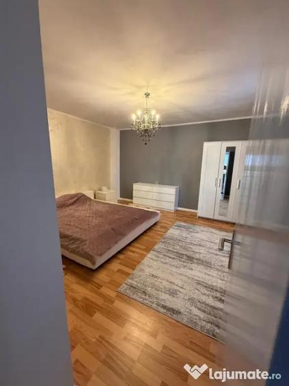 Apartament cu 2 camere semidecomandat în Energia