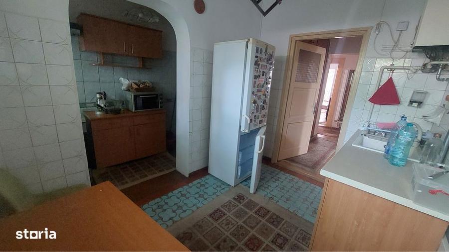 Apartament 3 Camere cu CURTE PROPRIE & GARAJ | Zona Centrala Ploie?ti - 2