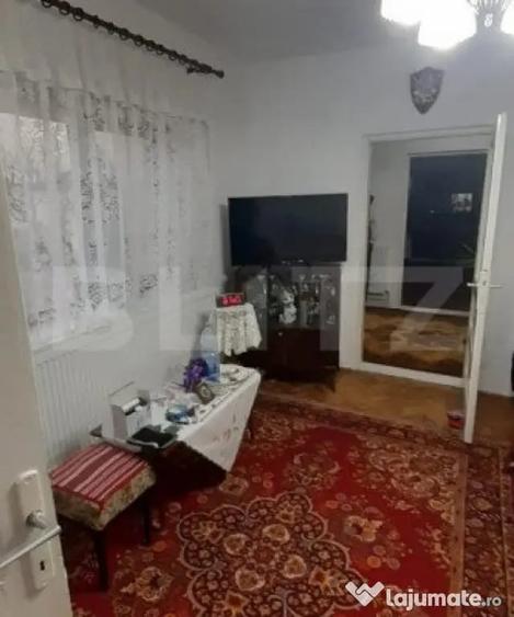 Casă cu 3 camere cu Teren 143 Mp în Central