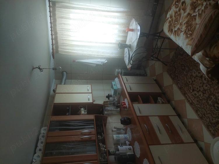 Casă cu 4 camere cu Teren 1200 Mp în Exterior Vest