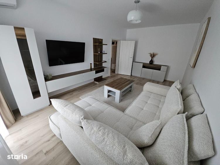 Apartament cu 2 camere decomandat în Berceni