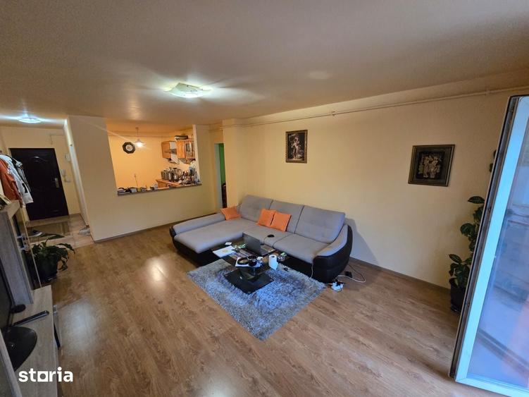 Apartament cu 2 camere decomandat în Tilișca