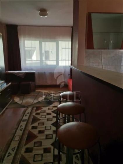 Garsoniera în zona CALEA TURZII - 3